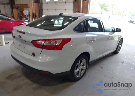 2013 Ford Focus Se z USA, uszkodzony, nr VIN 1FADP3F23DL193309